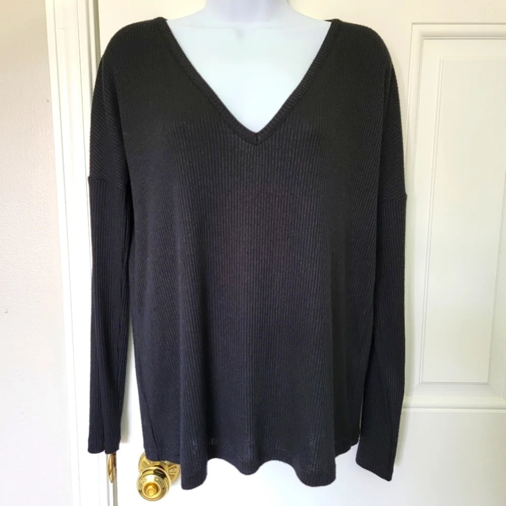 Rag & Bone Black Long Sleeve Ribbed Knit V Neck Shirt Light Sweater Size S